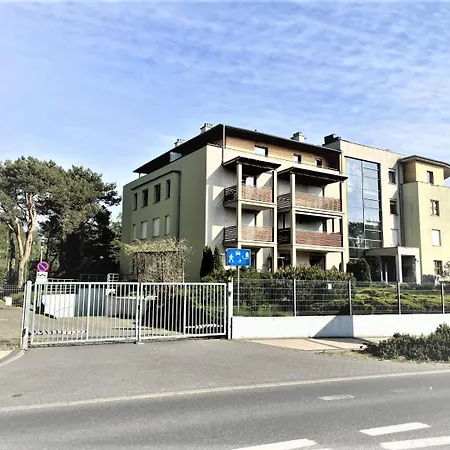 Apartament Pod Sosnami Appartement Ustka